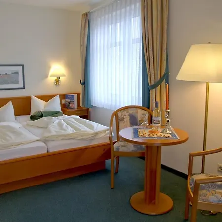 Apartmentanlage-strandhotel
